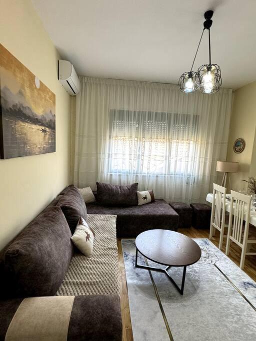 Sol Apartments - 2 Bedrooms Shkodra Exterior foto